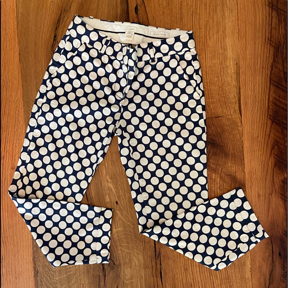 J. Crew Cafe Capris in Fun Navy and Ivory Polka Dots with Cuff Detail, Size 00